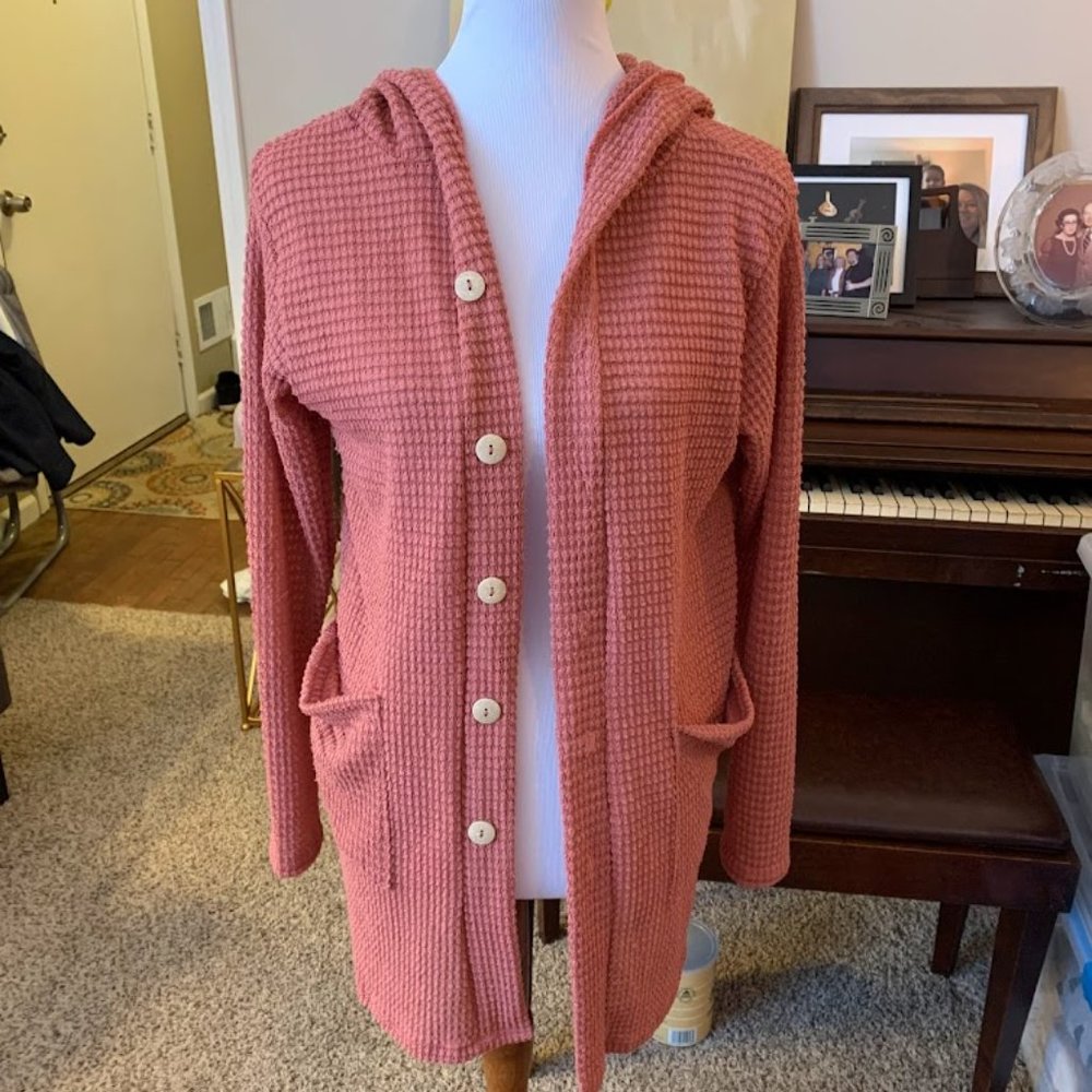 NWT CURVY Dusty Rose Sweater with Hood - Picture 2 of 7